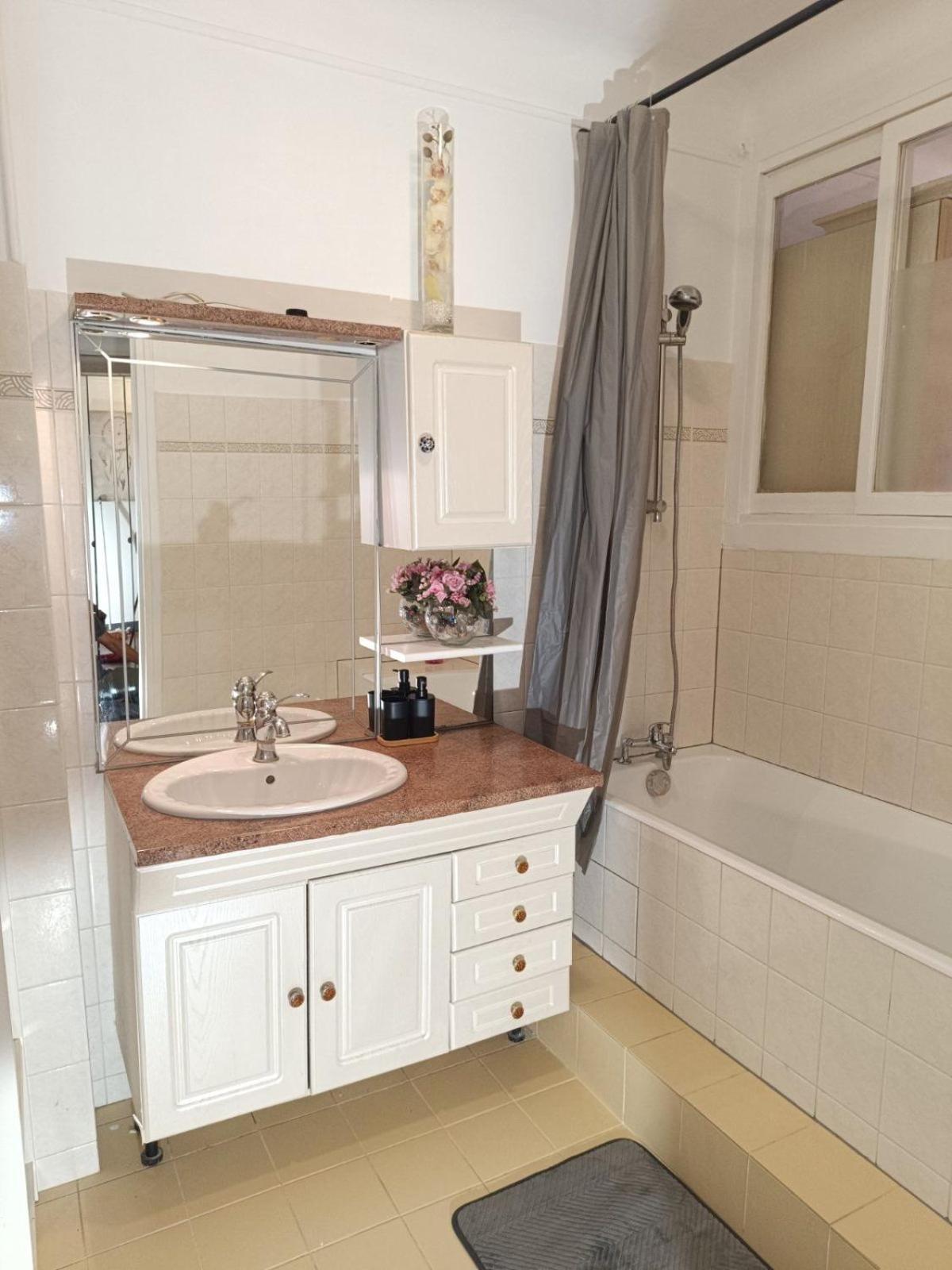 Chambres Privees Dans Un Appartement De 2 Pieces A Paris 13E Exteriör bild